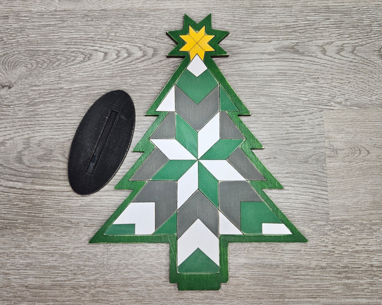 **SHOW OVERSTOCK SALE** 10 inch Christmas Tree Quilt Craft Kit | #3733
