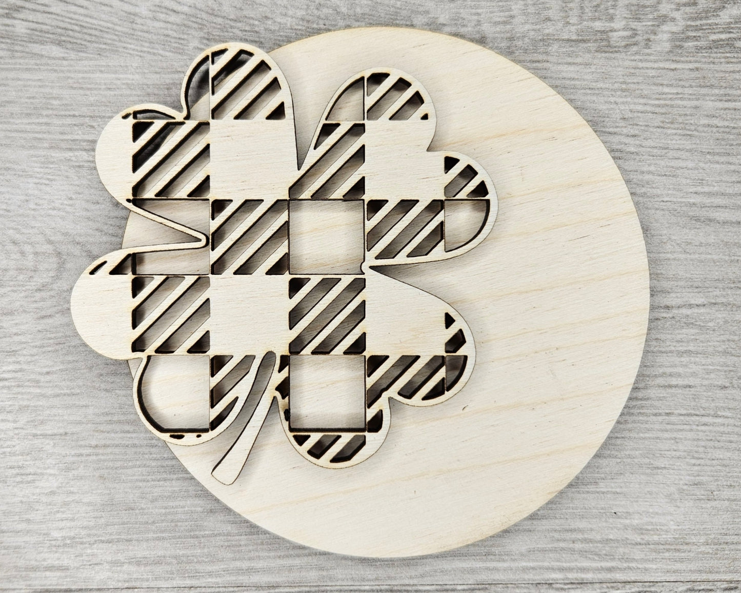 Shamrock Round | #2726