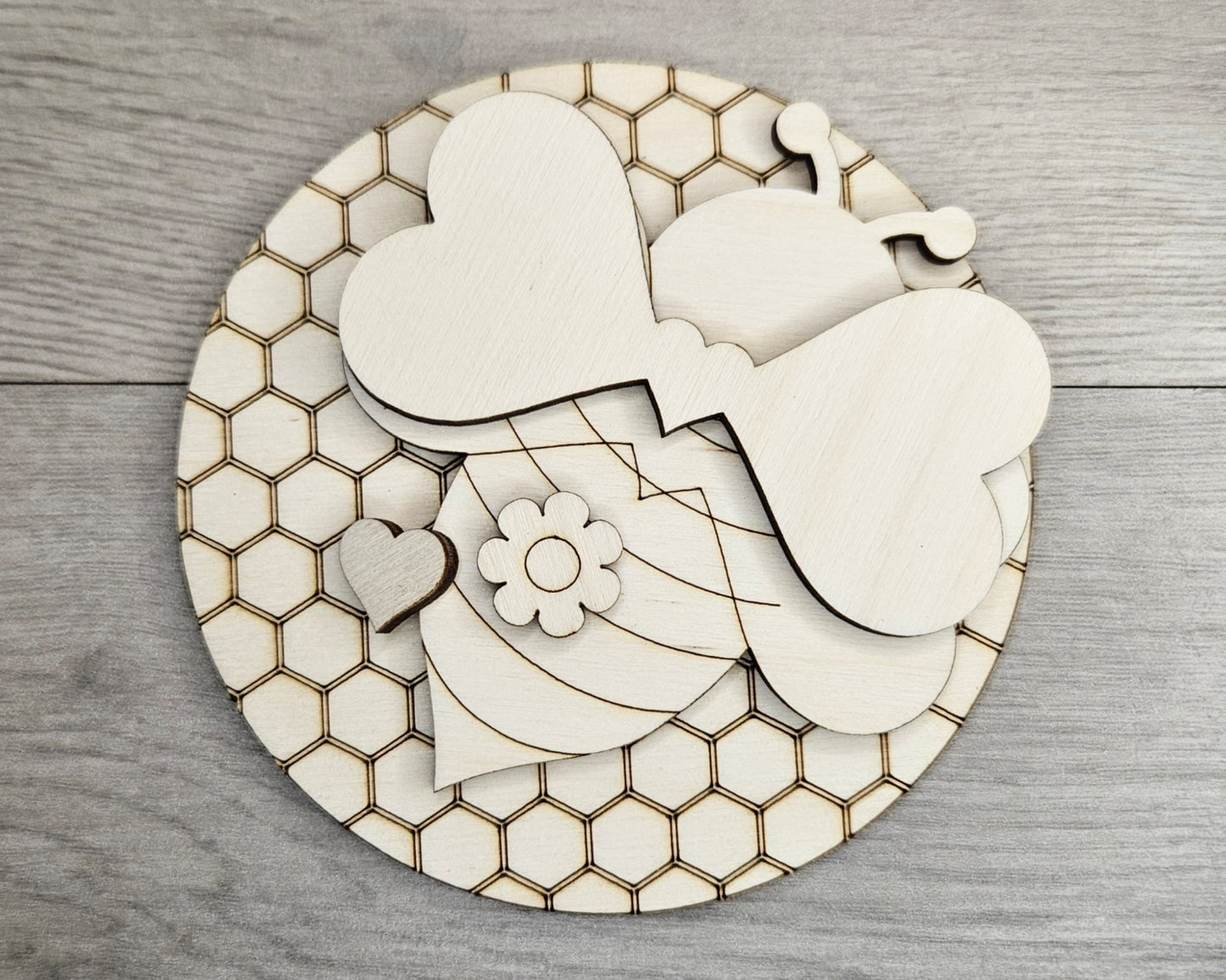 Bee Round | #4947