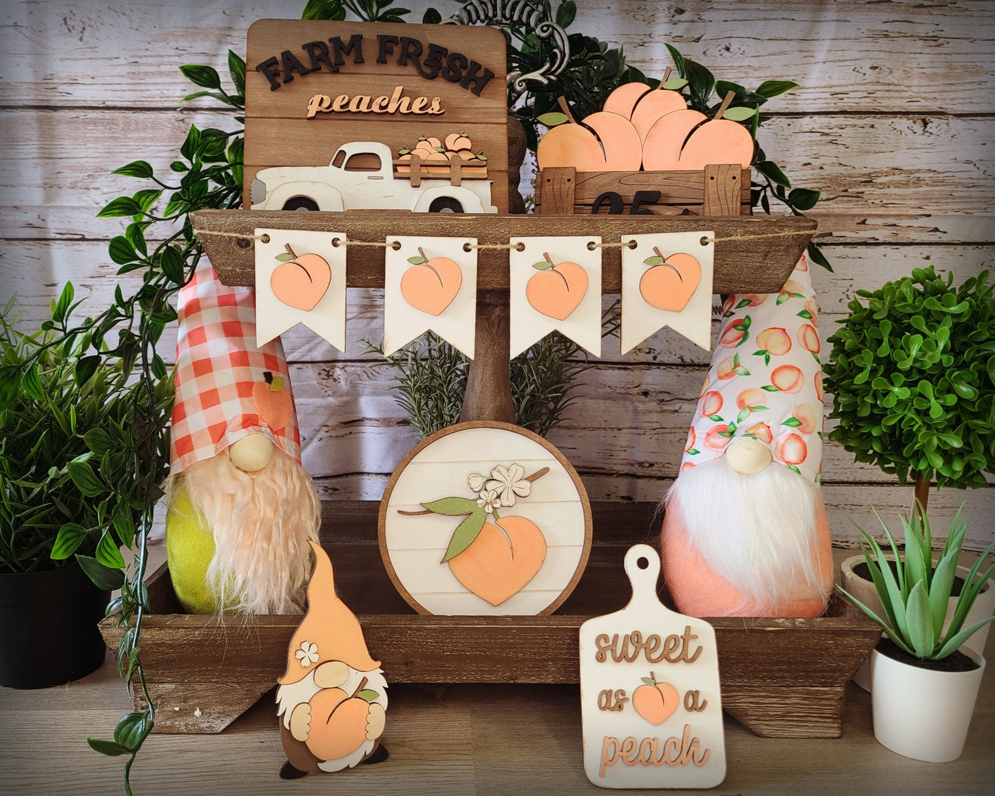 Peach Gnome | #2675