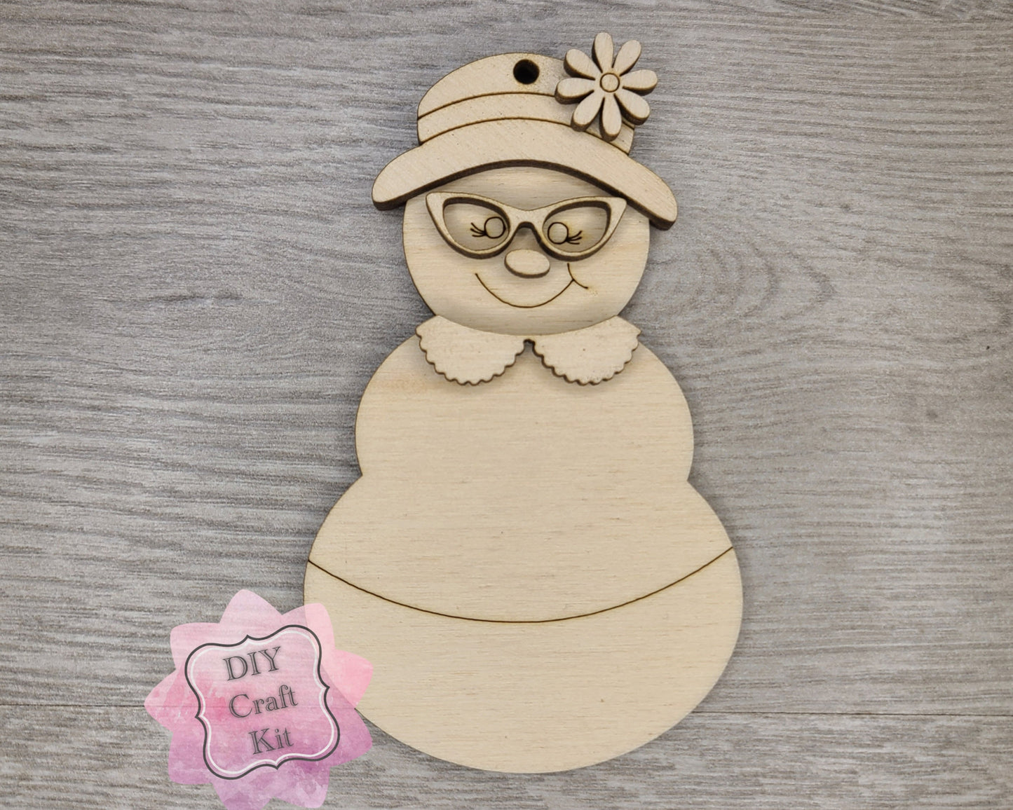 **SHOW OVERSTOCK SALE** 5 inch Grandma Snowman Ornament #3673