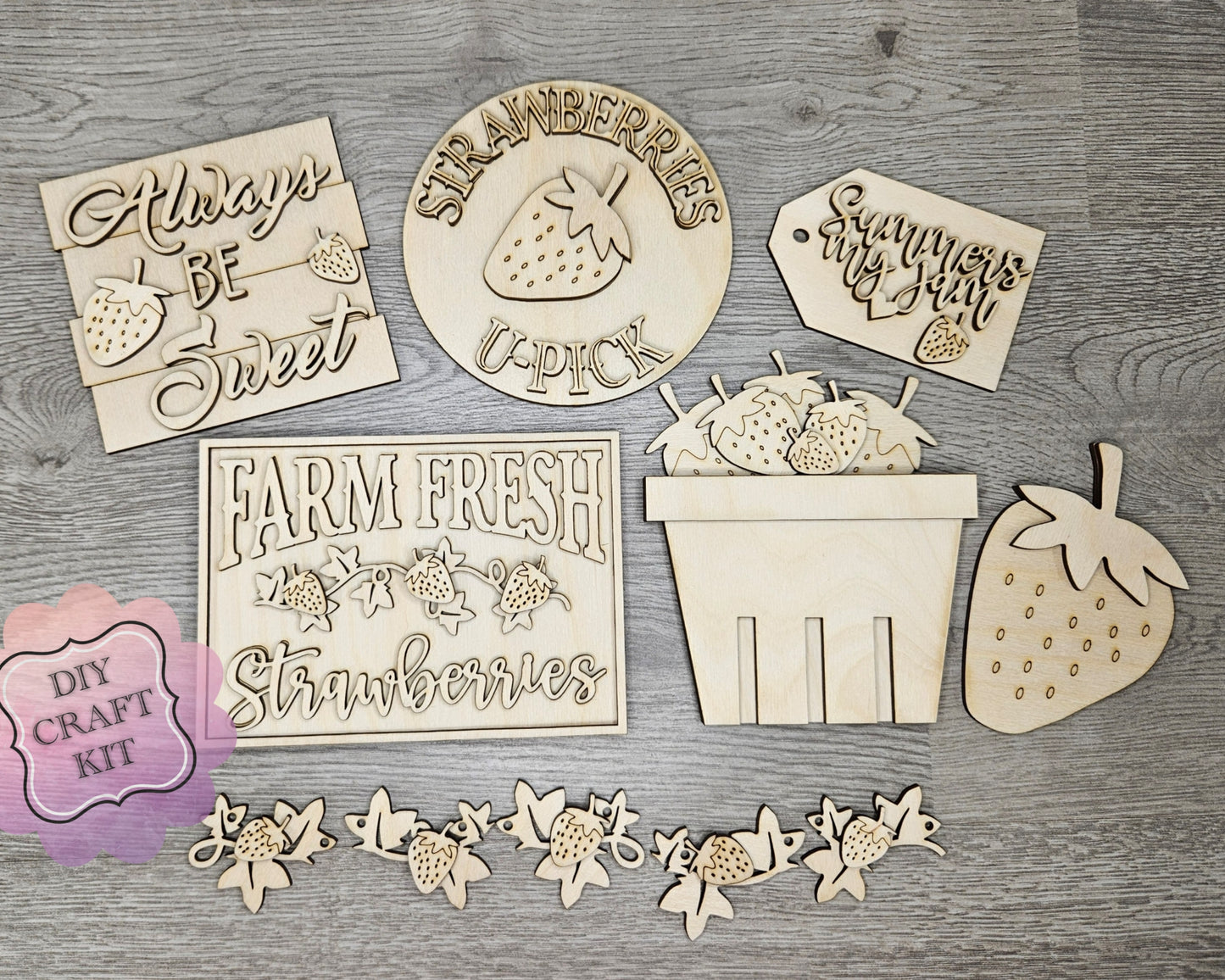 Strawberry Bunting | #2769