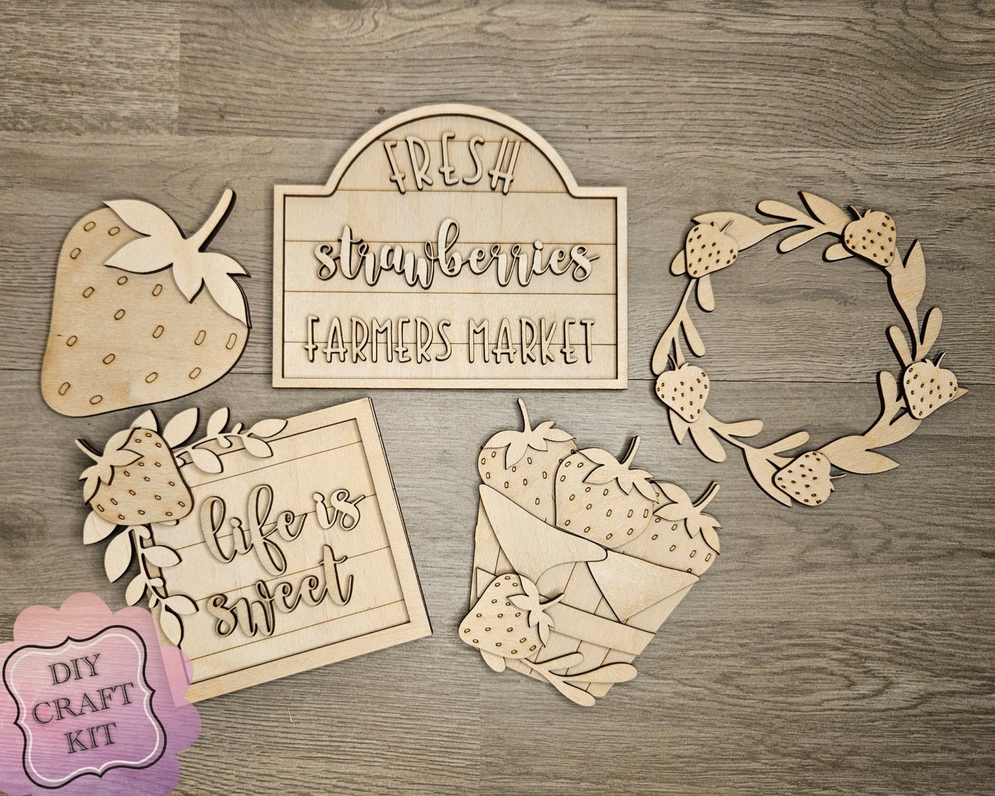 Strawberry Wreath | #4706