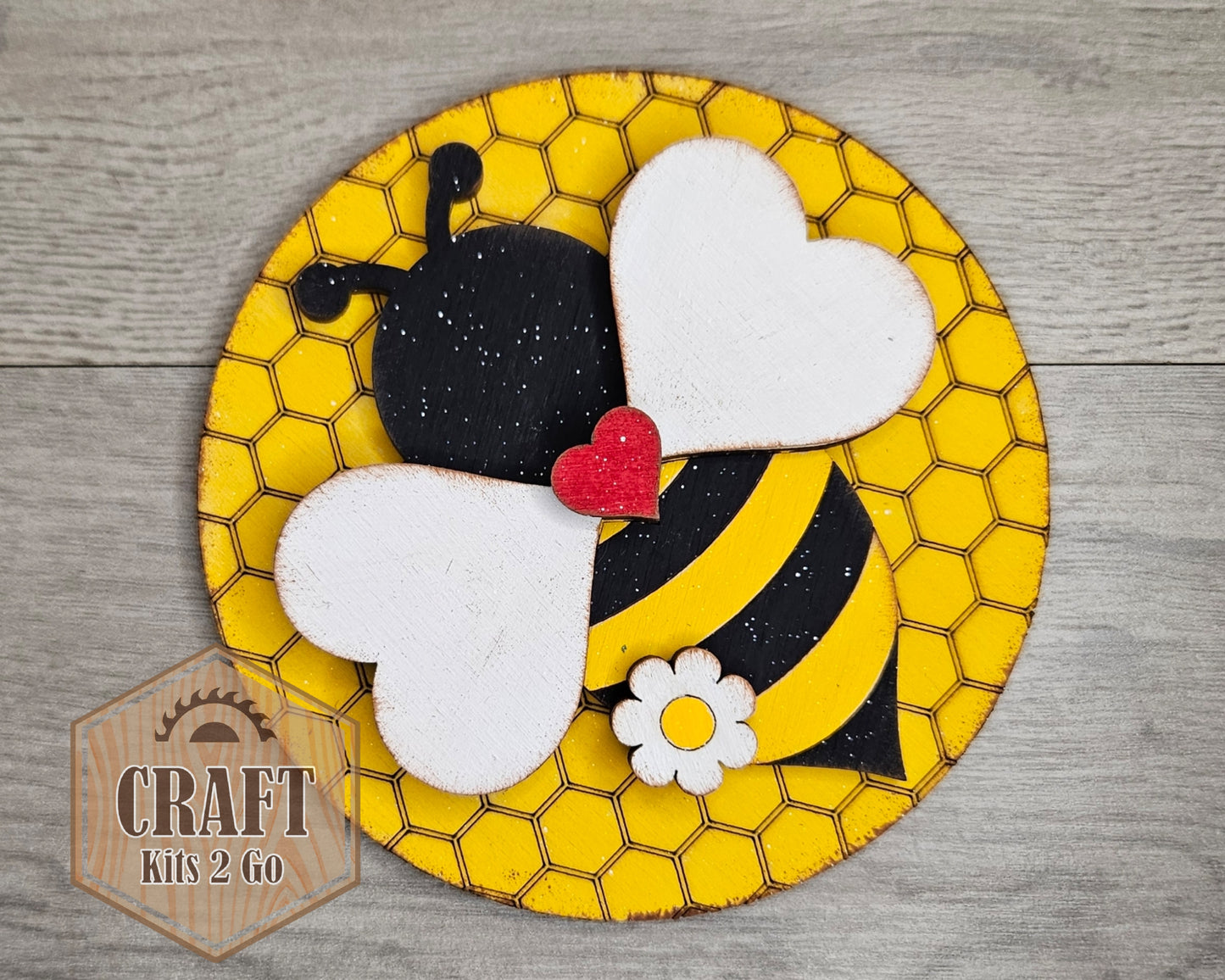 Bee Round | #4947