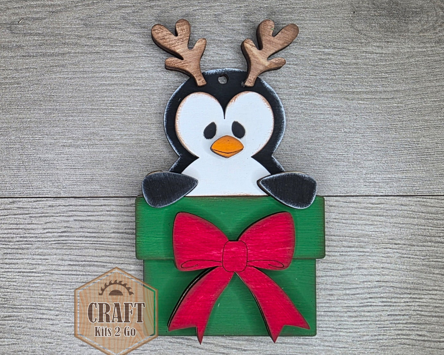 Christmas Penguin Ornament | #5078