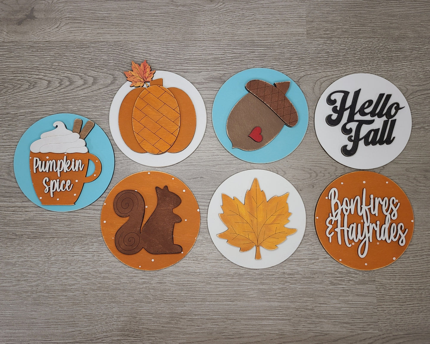 Fall Leaves Round | #3541