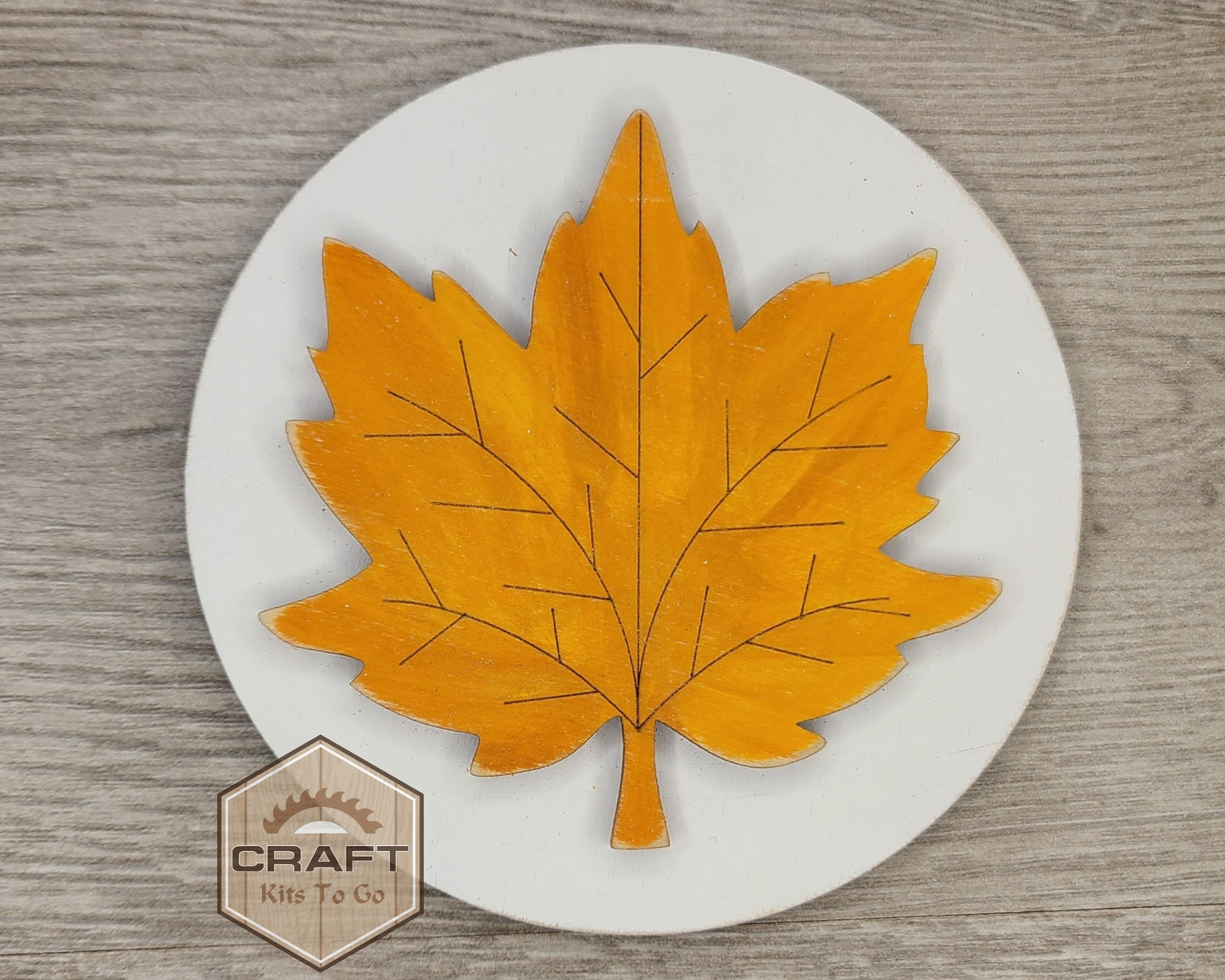 Fall Leaves Round | #3541