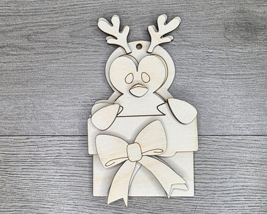 Christmas Penguin Ornament | #5078