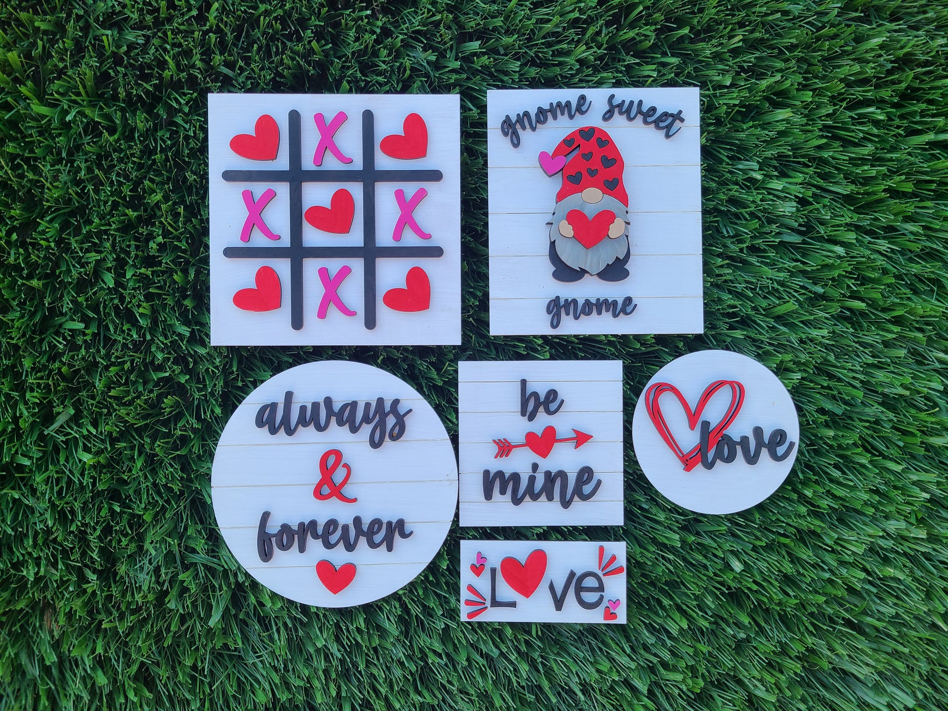 Gnome Valentine DIY Paint kit #2499 - Multiple Sizes Available - Unfinished Wood Cutout Shapes